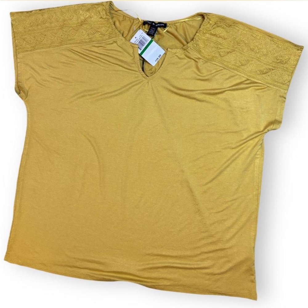 Cable & Gauge golden Short Sleeve Top MSRP $58
